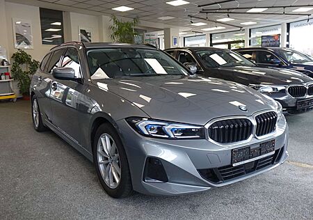 BMW 318 d Touring+AHK+Pano+Standheizung+H/K+HUD+RFK+