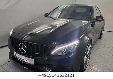 Mercedes-Benz C 63 AMG Lim.+Navi+LED+360 Kamera+Leder