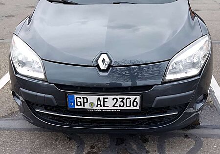 Renault Megane 130 BOSE Edition