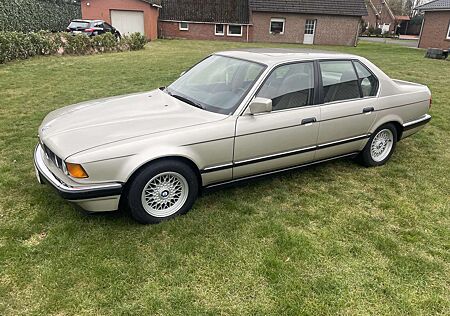 BMW 730i 730