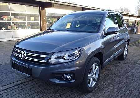 VW Tiguan Volkswagen Track & Style 4Mot. Top-Ausst. - 1.Hand*