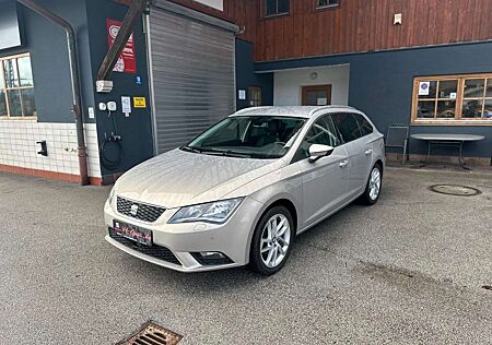 Seat Leon ST 2.0 TDI 4Drive Style +Navi+Sitzheizung+