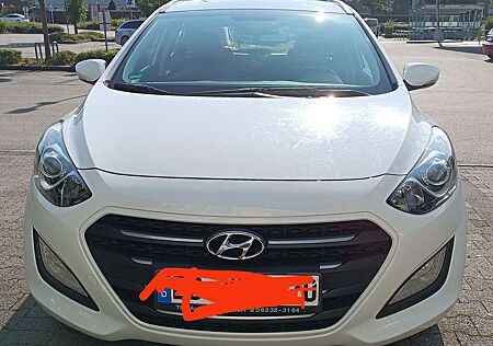 Hyundai i30 i30cw 1.6Style