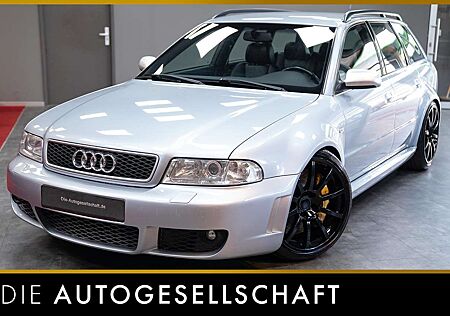 Audi RS4 Avant 2.7 V6 quattro*XENON*NAVI*LEDER*BOSE*