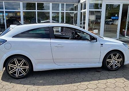 Opel Astra GTC 1.6