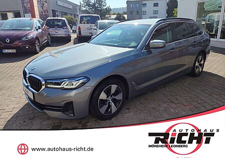 BMW 520 d Touring HUD Navi Totwinkel ACC Kamera