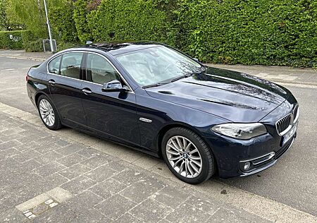 BMW 520d 520 5er Aut. Luxury Line mit Vollleder und Hifi