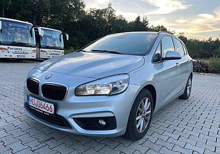 BMW 216 d