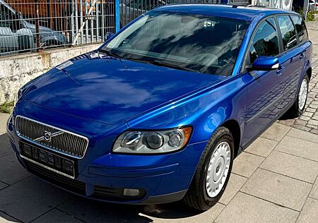 Volvo V50 Kombi 1.6/ 1.Hand/ TÜV NEU