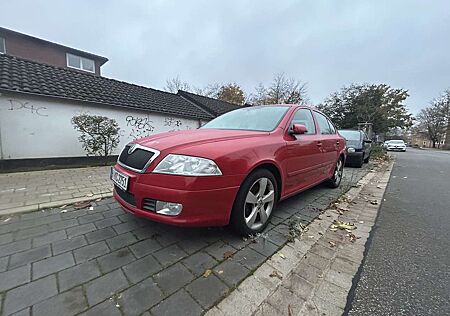 Skoda Octavia Combi 1.6 FSI SPORT EDITION