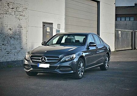 Mercedes-Benz C 200 CGI (205.042)