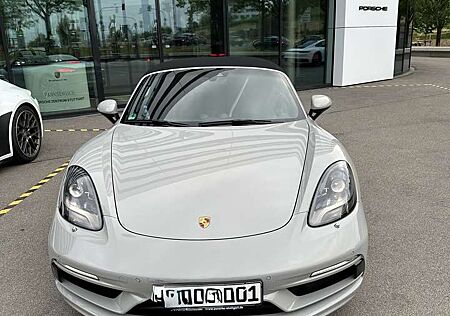 Porsche Boxster 718 PDK Kreide Volleder