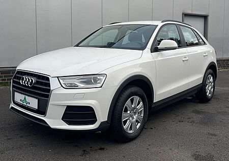 Audi Q3 Basis