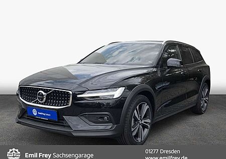 Volvo V60 CC V60 Cross Country V60 Cross Country B5 B AWD Ultimate Stdhzg*Pano
