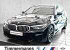 BMW 520 d Touring M Sport PANO DrAssProf RKamera ACC