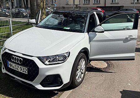 Audi A1 30 TFSI allstreet S tronic