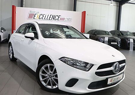 Mercedes-Benz A 220 PROGRESSIVE SPORT / VOLL-WIDESCREEN, LEDER