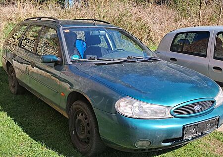 Ford Mondeo Turnier 16V Ambiente