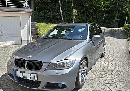 BMW 320d 320 DPF Touring M-Paket