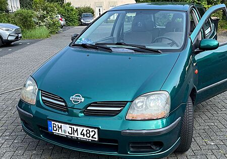 Nissan Almera Tino CVT Comfort