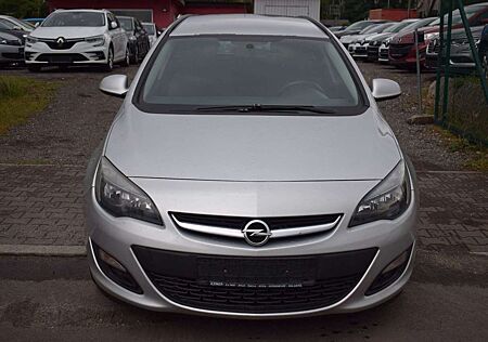 Opel Astra J Sports Tourer Edition