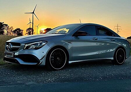 Mercedes-Benz CLA 45 AMG AMG CLA 45 4Matic AMG Speedshift DCT 7G