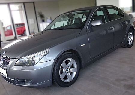 BMW 523 i Vollleder.Night-Vision.HUD.Komfort-Zug