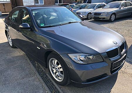 BMW 320i 320 **TüV Neu*KLIMA*AHK*PDC*Isofix**