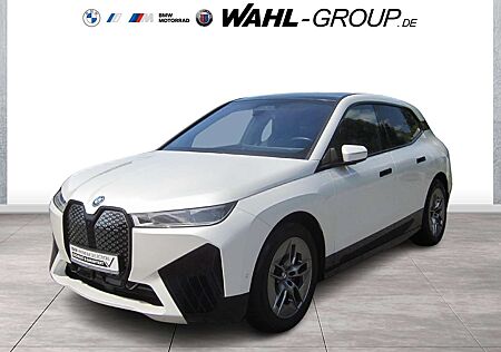 BMW iX xDrive40 SPORT AHK SKY LOUNGE LASER SOFT-CLOSE
