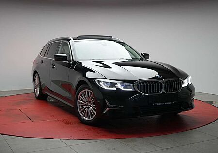 BMW 320 d Touring xDrive Luxury Line Navi/Leder/Temp