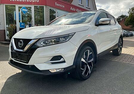 Nissan Qashqai 1.3 Tekna NAVI PANO CarPlay Bose