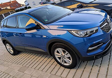 Opel Grandland X 1.2 Start/Stop 2020