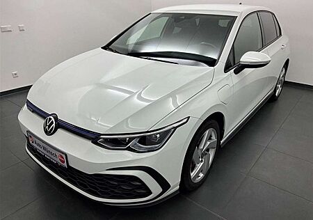 VW Golf Volkswagen 1.4 eHybrid OPF DSG GTE ACC#Navi#Sitz + Lenkr.hzg