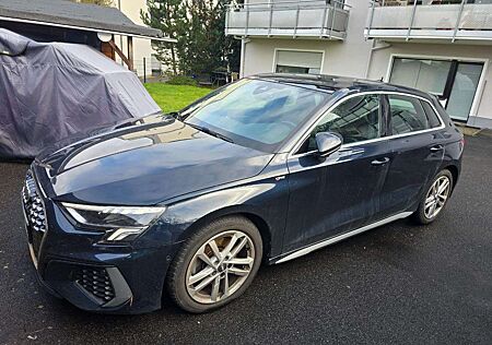 Audi A3 Sportback 35 TFSI Sportback S tronic line