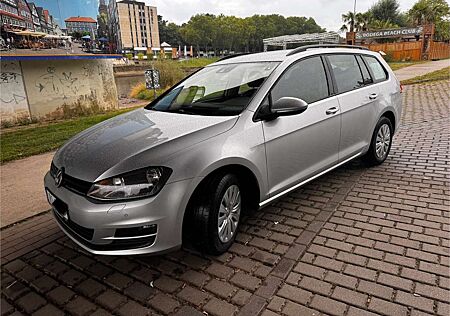 VW Golf Variant Volkswagen Trendline TDI BlueMotion