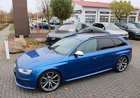 Audi RS4 Avant 4.2 FSI quattro,Leder/Nappa,B&O,Pano,