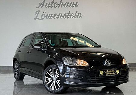 VW Golf Volkswagen VII Lim. Allstar BMT*RFK*NAVI*SHZ*TEMP