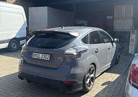 Ford Focus 2.0 TDCi ST