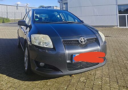 Toyota Auris 2.0 D-4D Executive