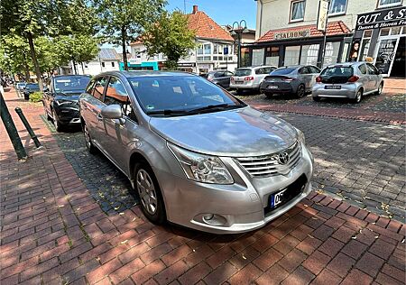 Toyota Avensis Combi 2.0 D4D
