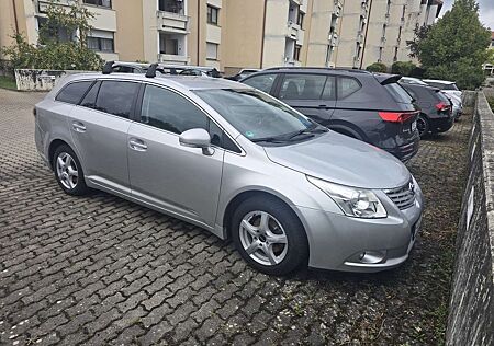 Toyota Avensis Combi 2.0 D-4D