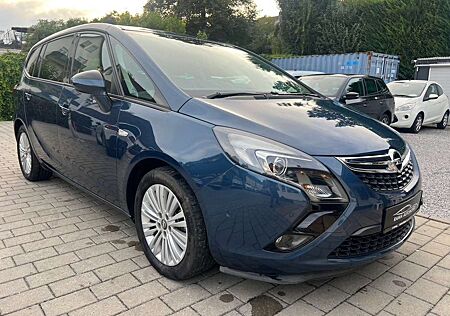 Opel Zafira C Tourer Edition NAVI KAM AHK PDC 1HAND