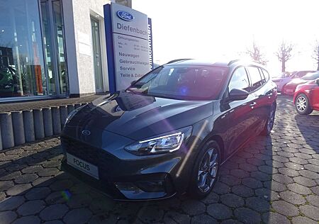 Ford Focus 1.0 Ecoboost ST-Line Turnier