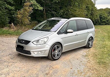 Ford Galaxy 2.2 TDCi DPF Titanium