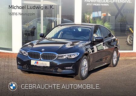 BMW 330 i Limousine Sport Line Head-Up HiFi Tempomat