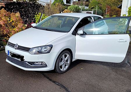 VW Polo Volkswagen 1.2 TSI (Blue Motion Technology) Highline