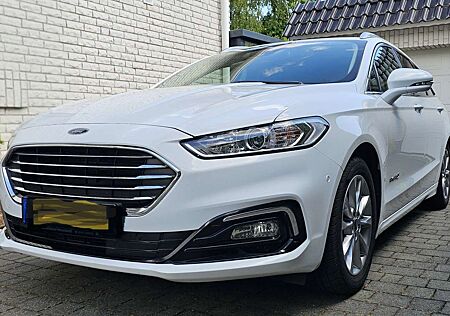Ford Mondeo Turnier 2.0 Ti-VCT Hybrid Titanium, TÜV 06/2027