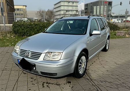 VW Bora Volkswagen Variant Diesel Variant 1.9 TDI Spezial