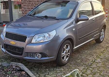 Chevrolet Aveo 1.4 16V LT