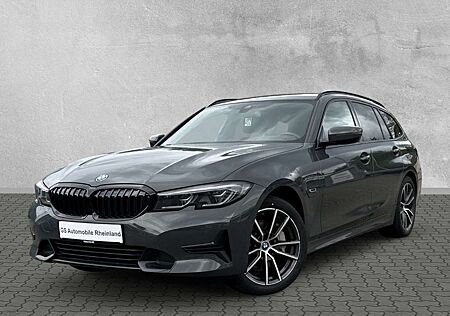BMW 330 e xDrive T. Sport Line AHK HUD LASER Kamera